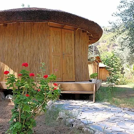 Hotel Chakra Kabak 4*